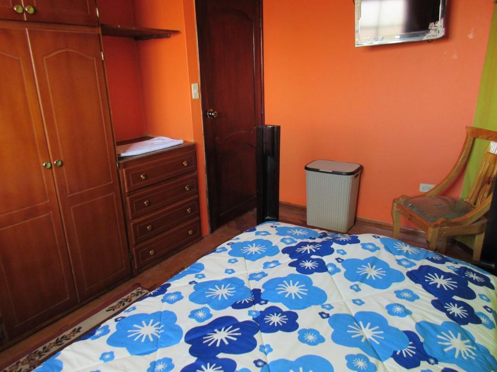 Hostel Sendero De Volcanes Latacunga Δωμάτιο φωτογραφία