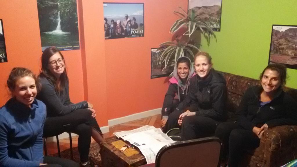 Hostel Sendero De Volcanes Latacunga Εξωτερικό φωτογραφία