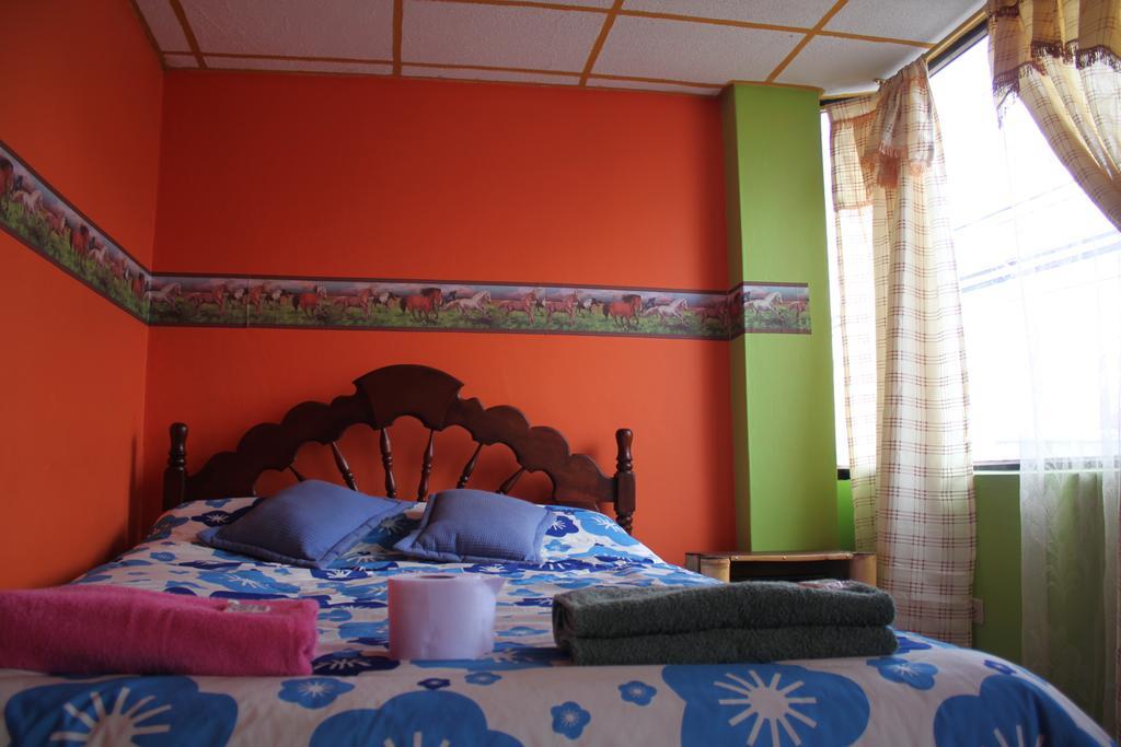 Hostel Sendero De Volcanes Latacunga Εξωτερικό φωτογραφία