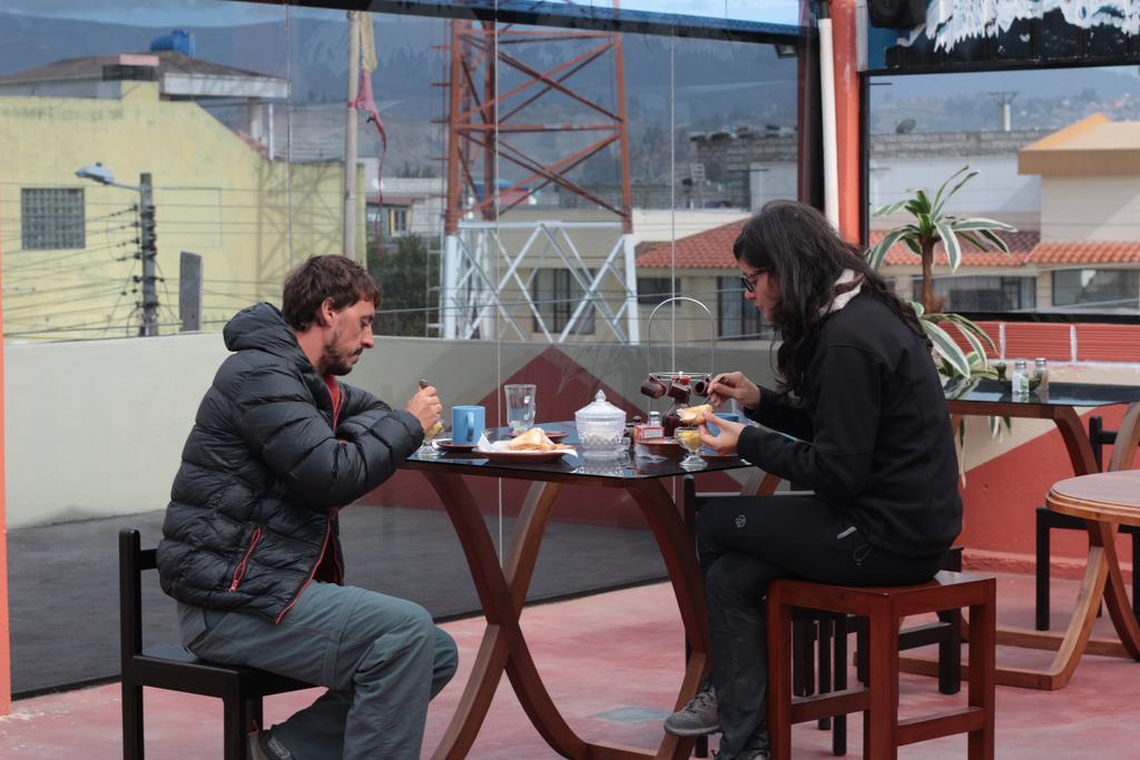 Hostel Sendero De Volcanes Latacunga Εξωτερικό φωτογραφία
