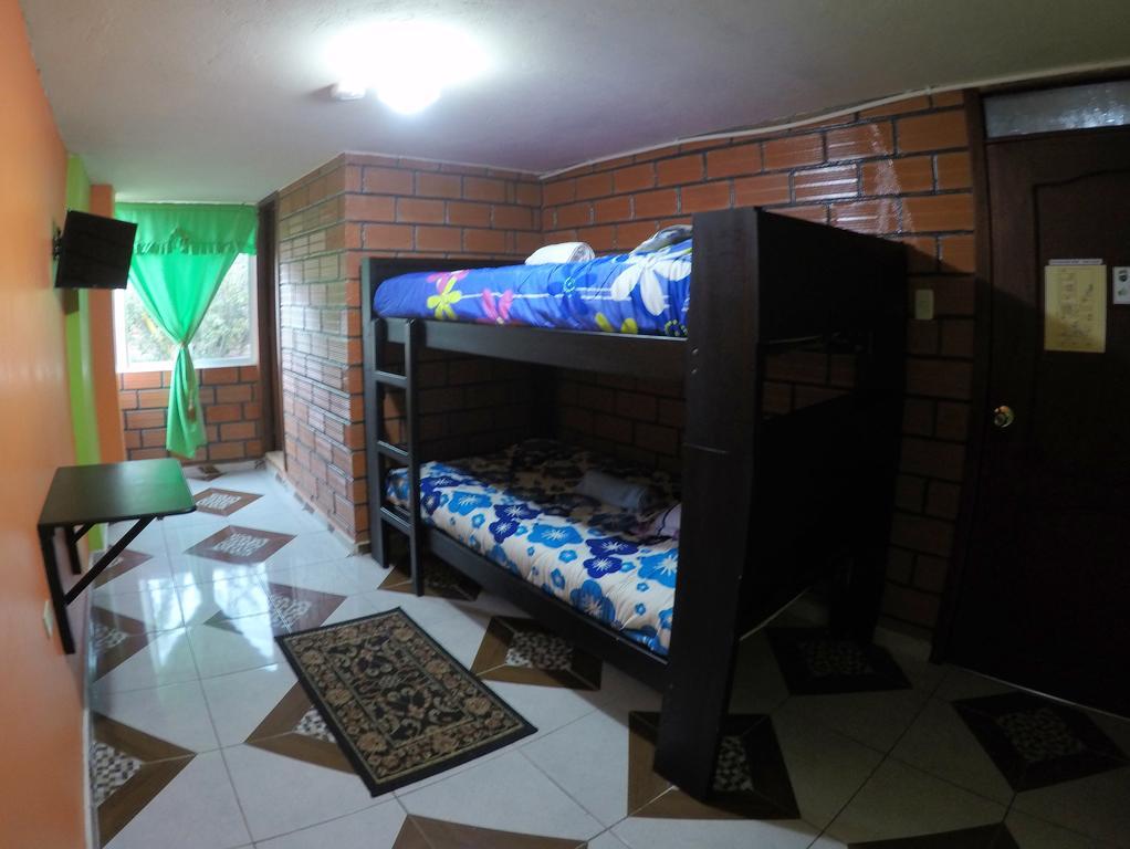 Hostel Sendero De Volcanes Latacunga Εξωτερικό φωτογραφία